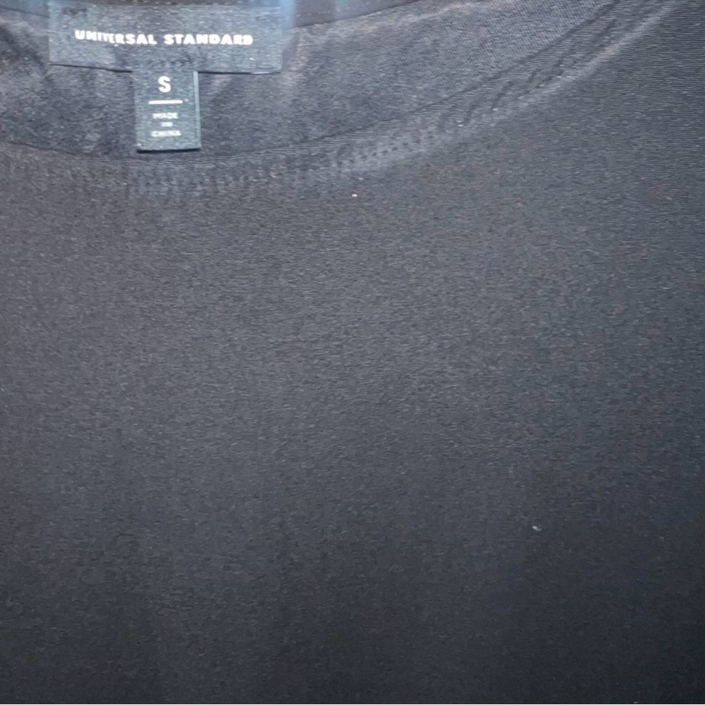 Universal Standard black midi dress - Picture 4 of 5